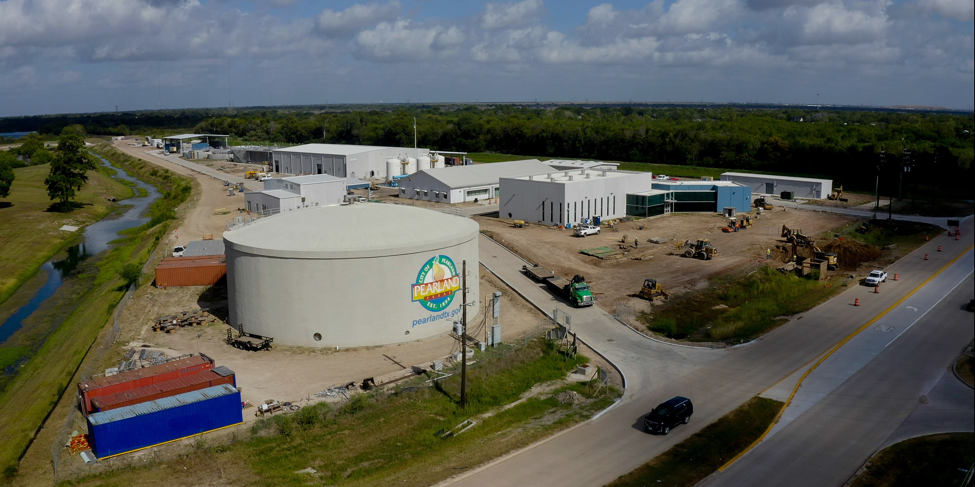 Artificial turf installation in Pearland, TX